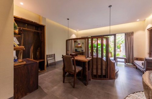 Dong Hoa Hotel | Sun Village Beach Resort