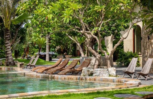 Dong Hoa Resort | Sun Village Beach Resort