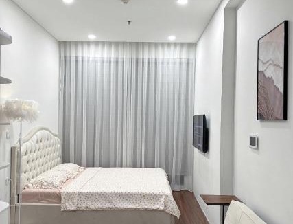 Gia Lam Apartment | Sunny Home at Masteri Waterfront Ha Noi