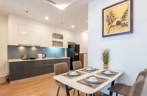 Ngoc Khanh Hotel | Sunny Vinhomes Metropolis Apartment