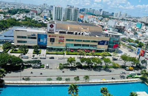 Tan Qui Dong Apartment | Sunrise City 1 phòng ngủ view hồ bơi