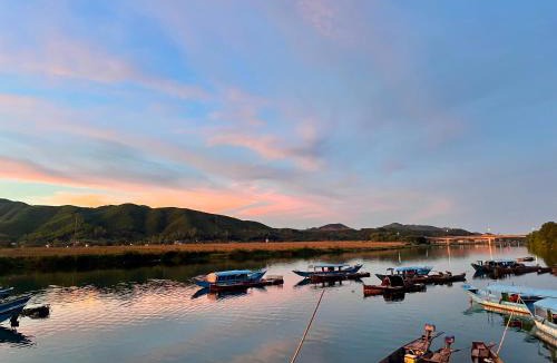 Phong Nha House | Sunrise Horizon Retreat