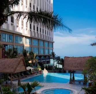 Suoi Nuoc Beach Hotel | Sunset Ridge Condotel Apec Mandala Mui Ne