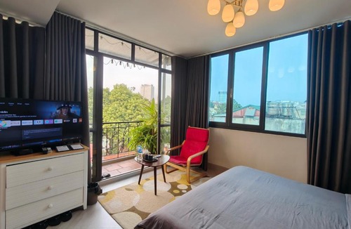 Trang Tien Apartment | T Home Balcony