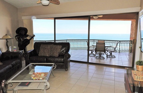 Puerto Penasco Condo | Take A Vacation Spree @ The Sonoran Sea 804 W on Sandy Beach