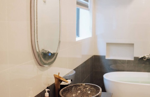 Hoa Lu Hotel | Tamcoc Peaceful Homestay