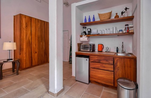 Sector Bahia Apartment | Tequila Sunrise Studio Apartment
