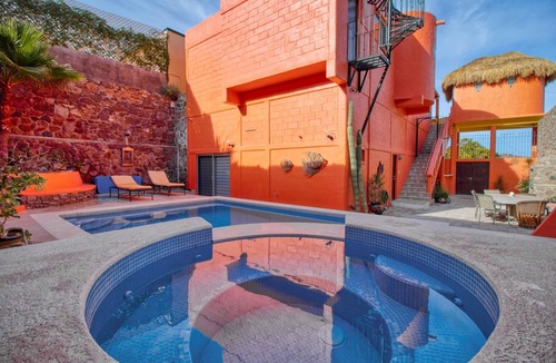 Sector Bahia Apartment | Tequila Sunrise Studio Apartment