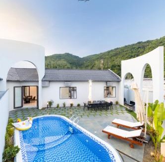 Tho Quang Beach Villa | Terra Calm Mountain View Private Pool Villa