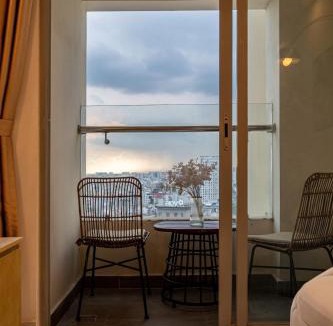 Phuong 8 Apartment | Terra Royal 2br- high flr -nice view