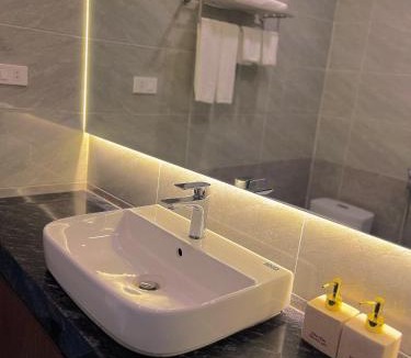 Thai Nguyen Hotel | Thái Nguyên Legend Hill