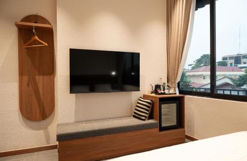 Hai Phong Hotel | Than Coffee & Homestay