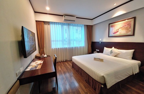 French Quarter Hotel | Thang Long Opera Hotel