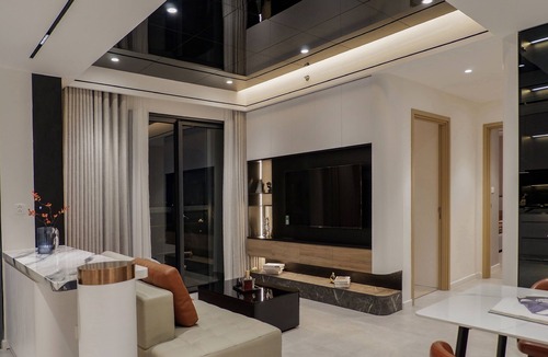 District 8 Apartment | The Antonia - Cozy & Modern Apartment