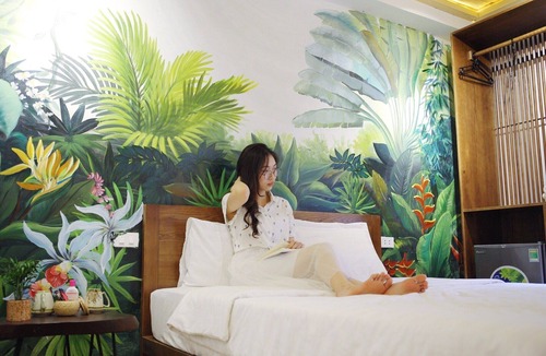 Truc Bach Hostel | The Autumn Homestay-Green Room- cozy, central in Ha noi, 50m to the West lake