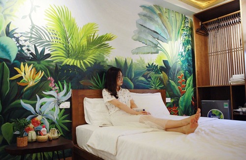 Truc Bach Hostel | The Autumn Homestay-Green Room- cozy, central in Ha noi, 50m to the West lake