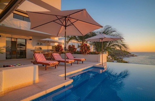 Unta Bruja Villa | The best view of Acapulco