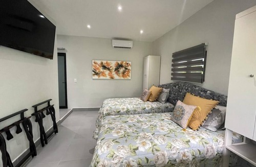Valladolid Cabin | The Blue Eco Lodge- king room 1