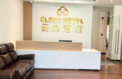 Thu Dau Mot Hotel | The Cloud Hotel Bình Dương