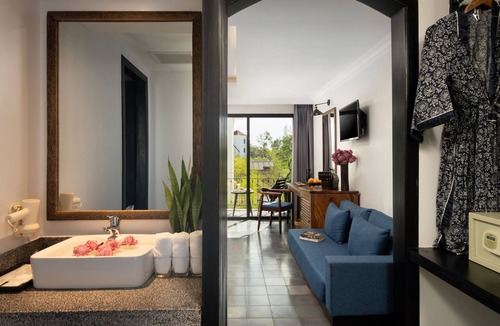 Sangkat Sla Kram Hotel | The Community - Siem Reap