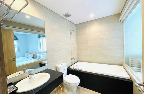 Duong To Hotel | The Costis Homestay & Hotel