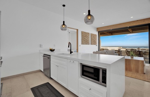 Cerritos House | The Cove at Cerritos