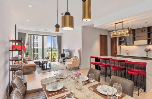 Thu Thiem Hotel | The Crest Residence Luxury by Metropole