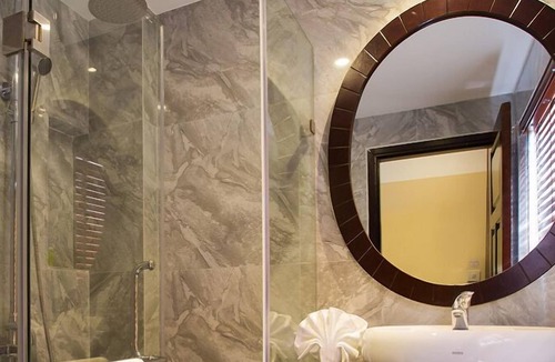 French Quarter Hotel | The Embassy Hotel Hanoi