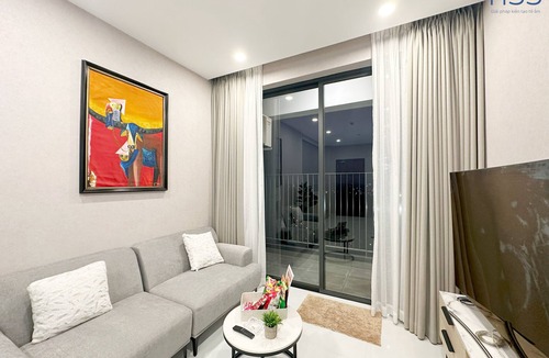 Thuan An Apartment | The Emerald Golf View