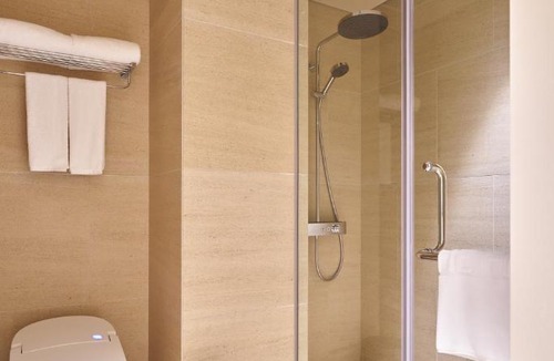 Ba Dinh Apartment | The Five Suites Lilas