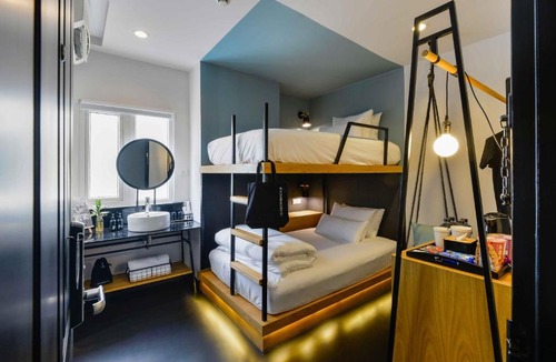Nguyen Thai Binh Hotel | The Hammock Hotel Fine Arts Museum