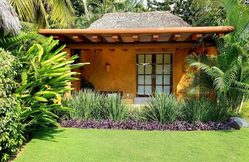 Troncones House | The Inn at Manzanillo Bay