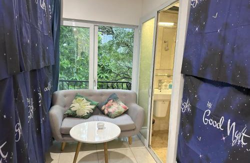 Quang An Hotel | The Lakeview - West Lake Lotus Apartments