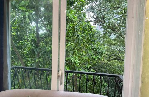 Quang An Hotel | The Lakeview - West Lake Lotus Apartments