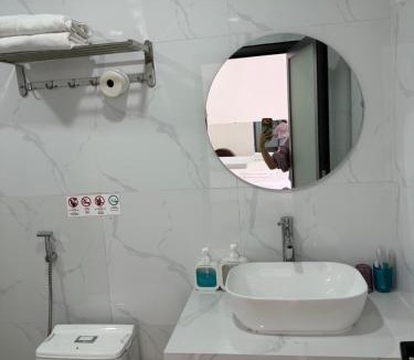 Tan Uyen Town Hotel | The Moon Hotel