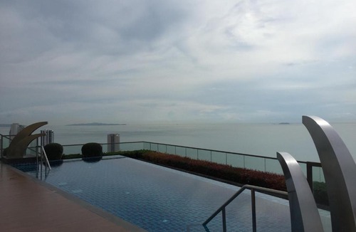 Pratumnak Hill Apartment | The Peak Tower Pratamnak Pattaya