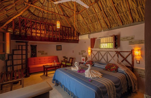Santa Elena Bed & Breakfast | The Pickled Onion Hotel and Restaurant Uxmal