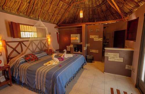 Santa Elena Bed & Breakfast | The Pickled Onion Hotel and Restaurant Uxmal