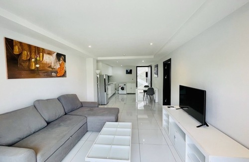 Pratumnak Hill Apartment | The Place Pratumnak by PSR ASIA