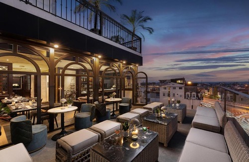 Hang Buom Hotel | The Q Boutique Hotel