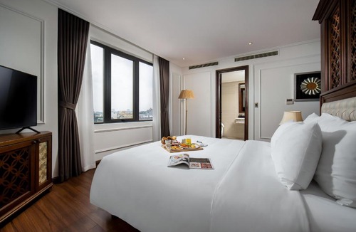 Truc Bach Hotel | The Q Hotel