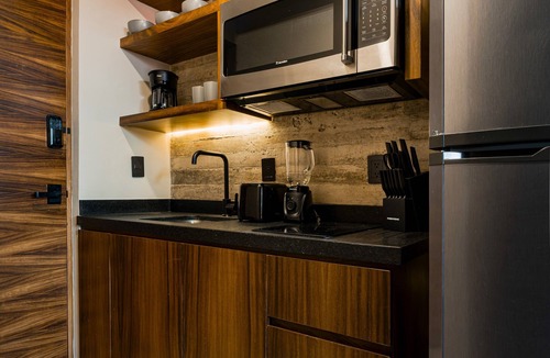 Luis Donaldo Colosio Apartment | The Sands Boutique Condos
