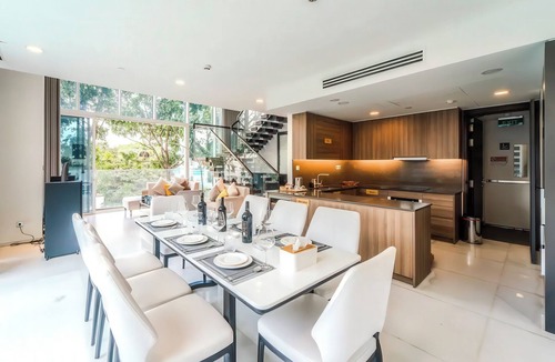 District 3 Condo | The Serenity Sky Villas D3