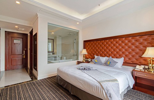 Ngo Quyen Hotel | The Shine Hotel