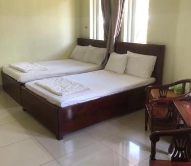 Thong Nhat Hotel | The Sky Hotel