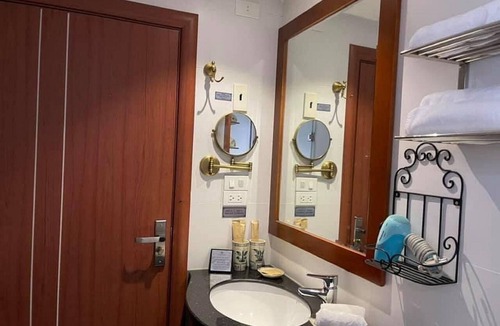 Ninh Binh Hotel | The Vancouver Hotel Ninh Binh