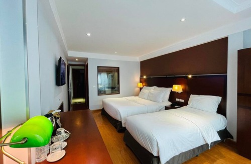 Ninh Binh Hotel | The Vancouver Hotel Ninh Binh