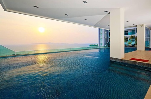 Pratumnak Hill Apartment | The View Residence by Tech