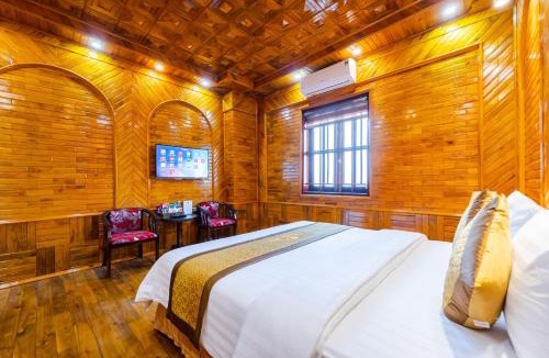 Soc Son Hotel | TheKing Hotel