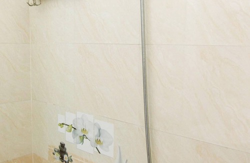Pleiku Hostel | Thu Hien Hotel Pleiku - by BAY LUXURY